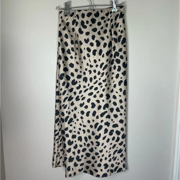 AQUA Leopard print Tan Black Midi Skirt